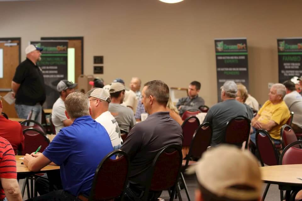 auctioneer selling an auction