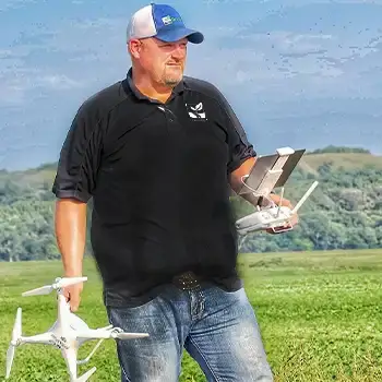 auctioneer with drone